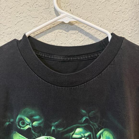 Vintage 90s/00s Y2K‎ Green Skulls Spider Art Death Shirt Size XL - Picture 6 of 6